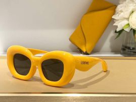 Picture of Loewe Sunglasses _SKUfw50175011fw